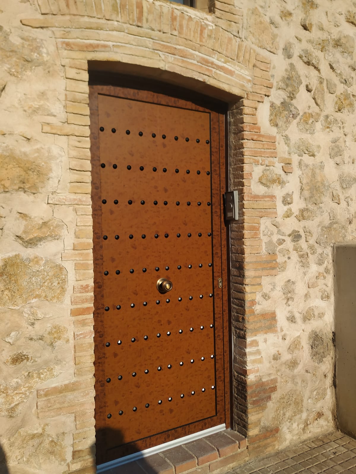 aluminis confort plus porta